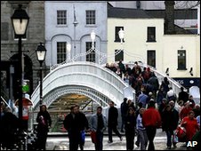 Ha'penny Bridge - a Dublin landmark