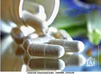 Dextromethorphan Hydrobromide 7.5 mg/5 ml: (from Taj Pharmaceuticals Limited) INDIA